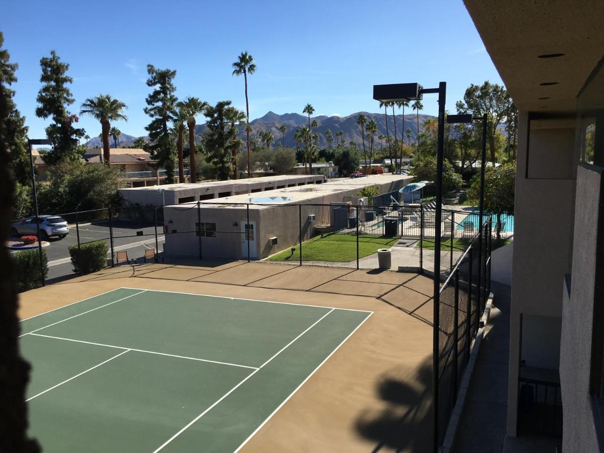 Getaways At Vista Mirage Resort Palm Springs Exterior photo